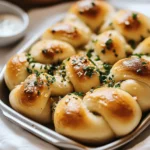 Easy and Delicious Garlic Knots Recipe