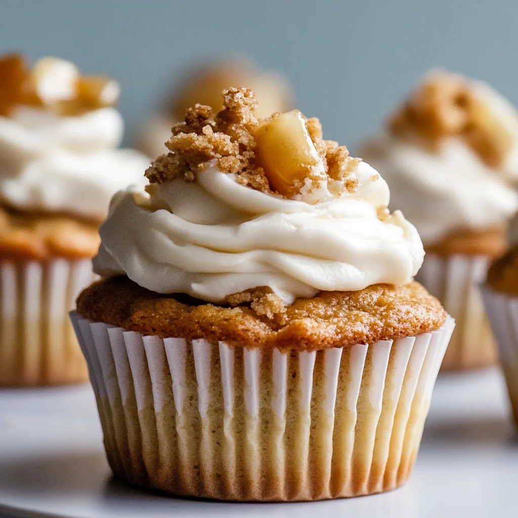 Apple Crisp Cupcakes