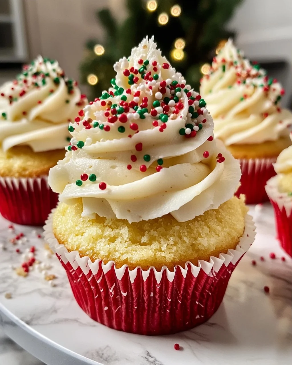 Christmas Cupcakes with Cream Cheese Frosting