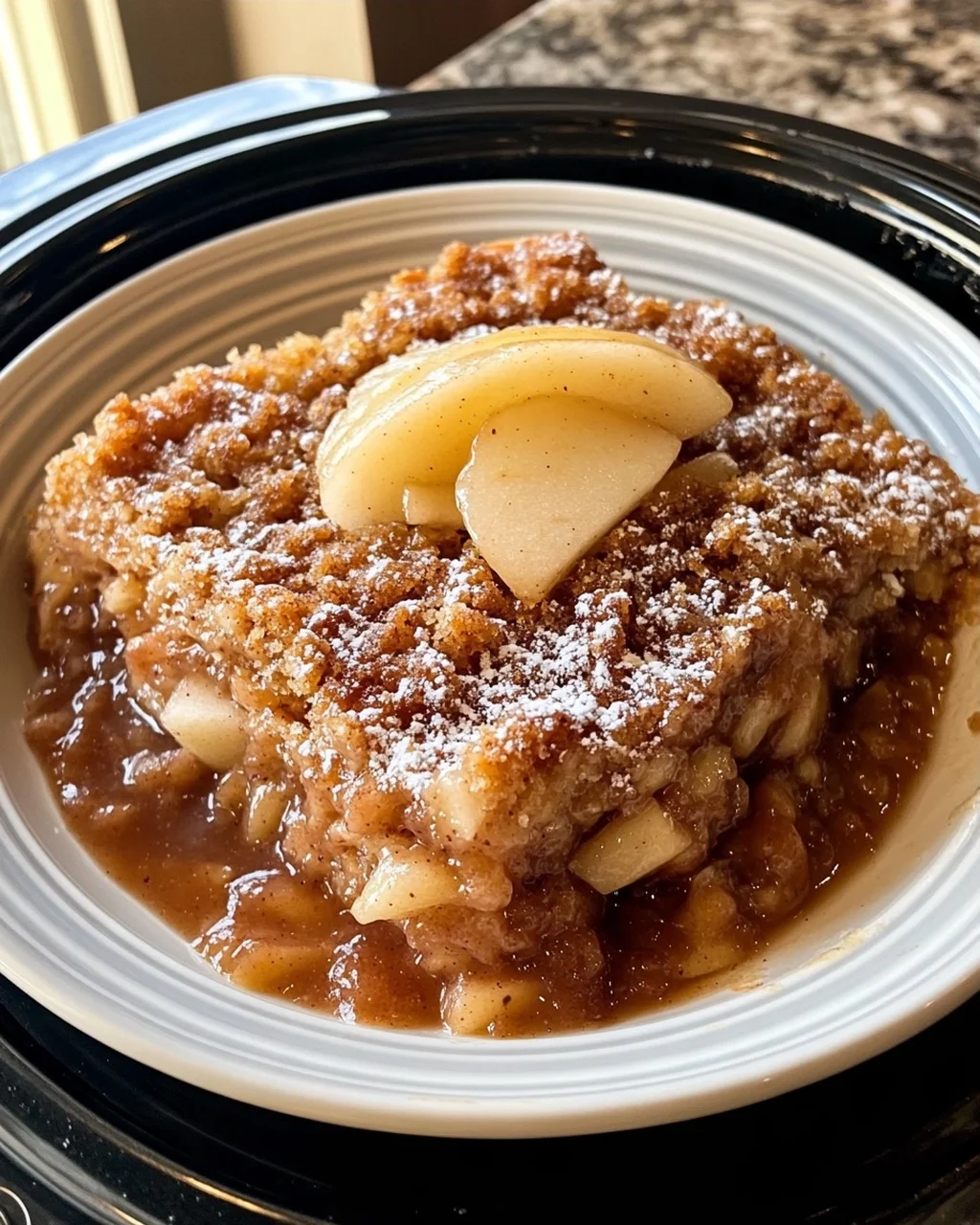 Slow Cooker Apple Dump Cake